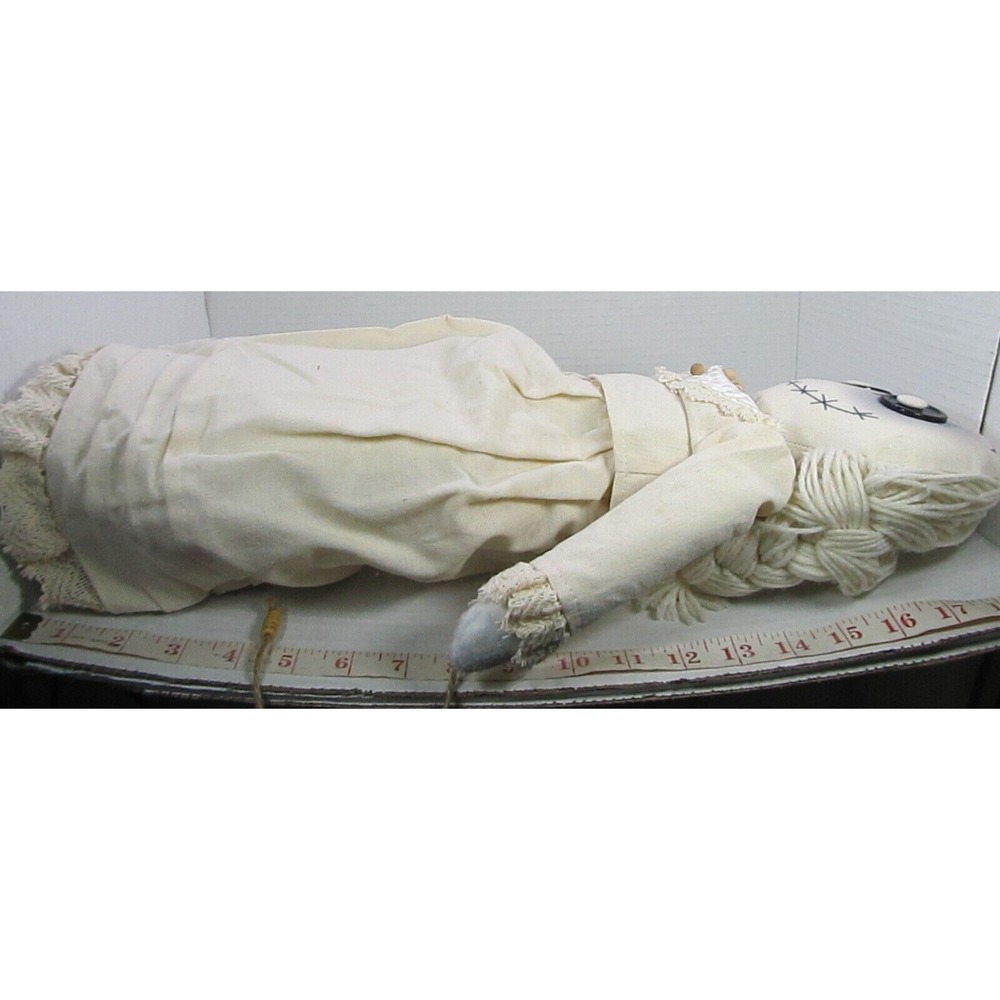 DEBI LILLY Creepy Standing Doll HALLOWEEN GHOST GIRL CREEPY SPECIAL EDITION - Picture 7 of 9